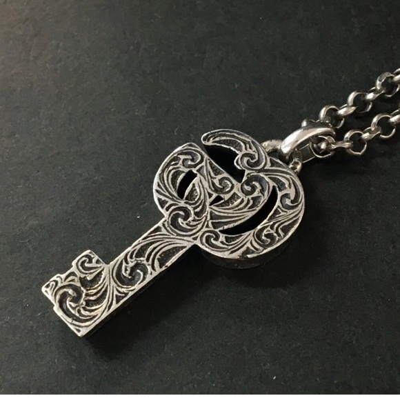 GUCCI Double G Key Motif Arabesque Silver 925 Pendant Necklace - Picture 7 of 8